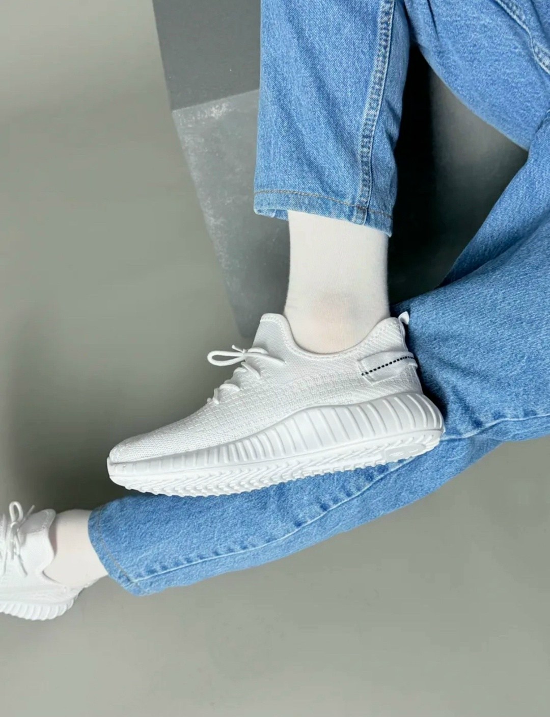 кроссовки женскиe,кроссовки изи,кроссовки изи белые,кроссовки,изики 2026 кроссовки белые женские