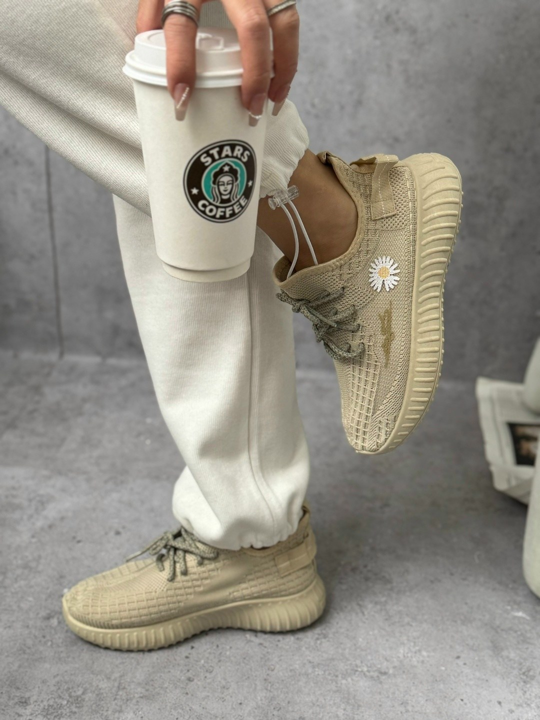 adidas yeezy boost 350 v2 sand taupe,женские кроссовки,adidas yeezy boost 350,кроссовки,кроссовки летни