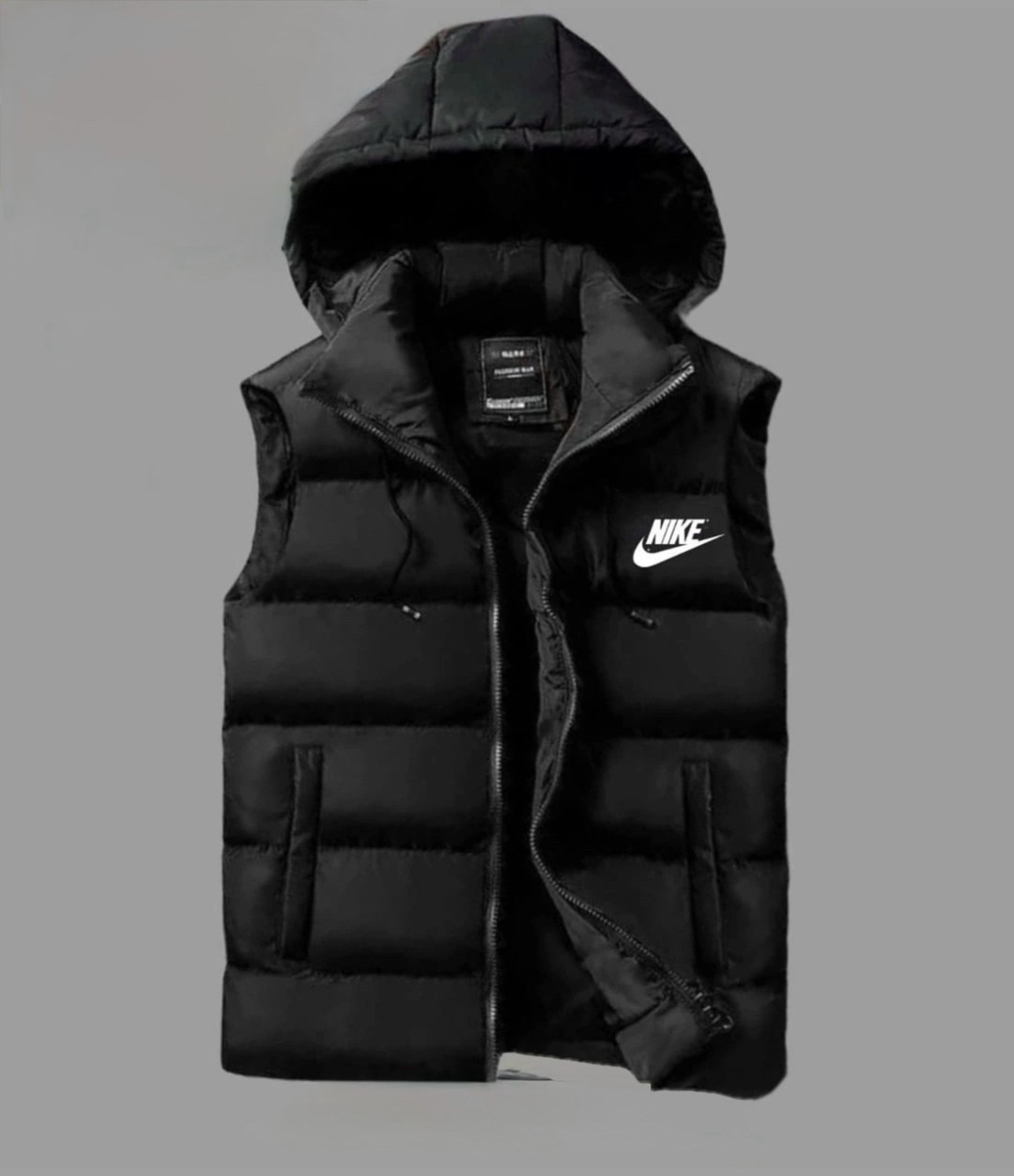 жилетка с капюшоном,жилет мужская с капюшоном,мужской утепленный жилет,безрукавка с капюшоном,жилеты с капюшоном