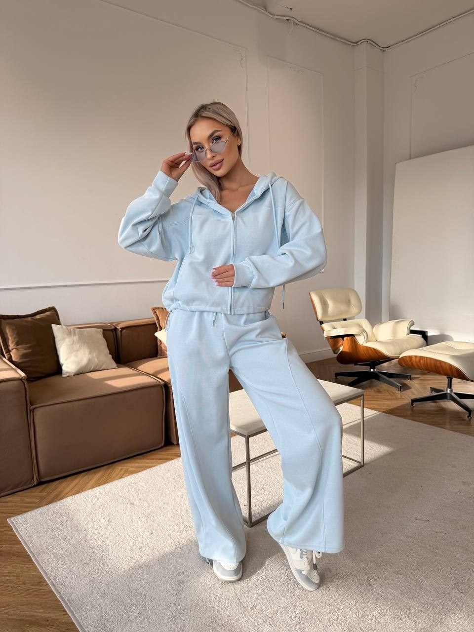 костюм спортивный женский,костюм голубой,костюм спортивный,женский костюм,костюм с капюшоном и брюками erdalis