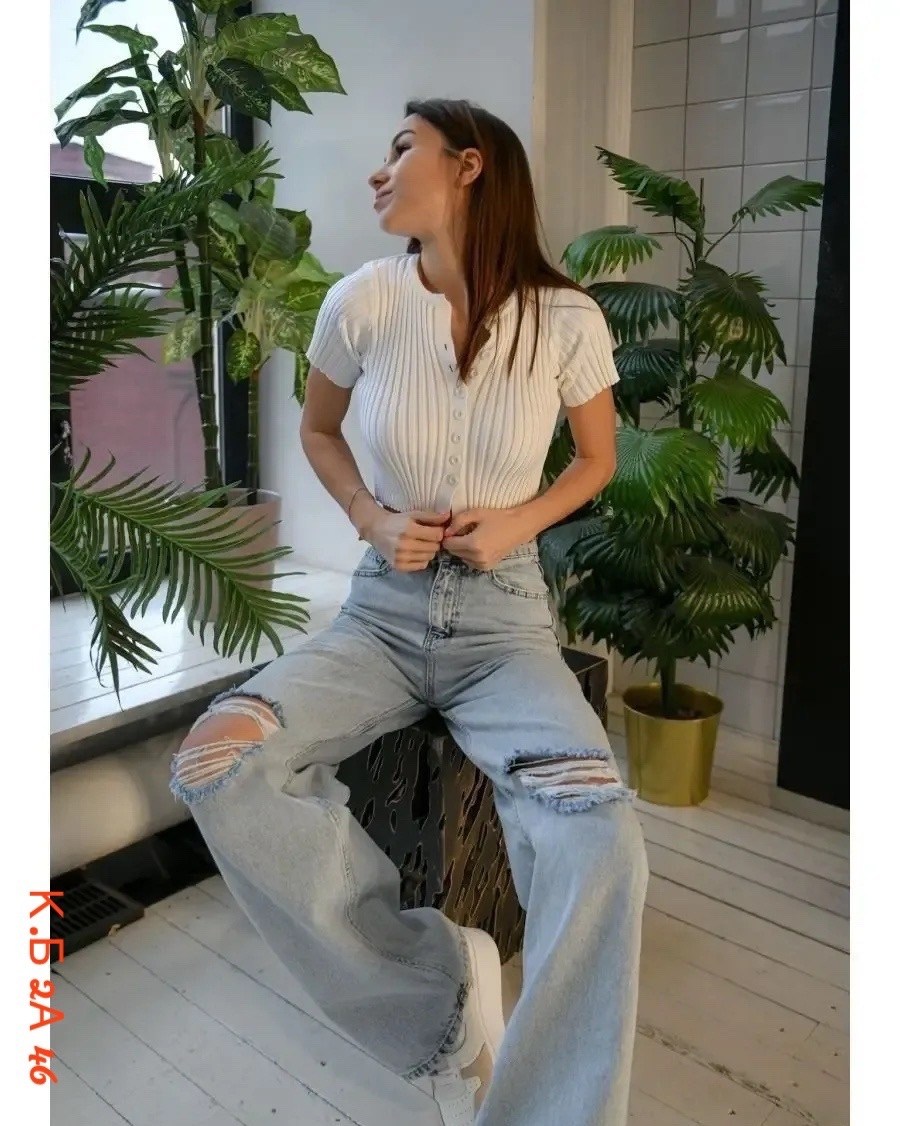 женские джинсы широкие,широкие рваные джинсы трубы,джинсы широкие,джинсы трубы рваные,джинсы широкие трубы клеш