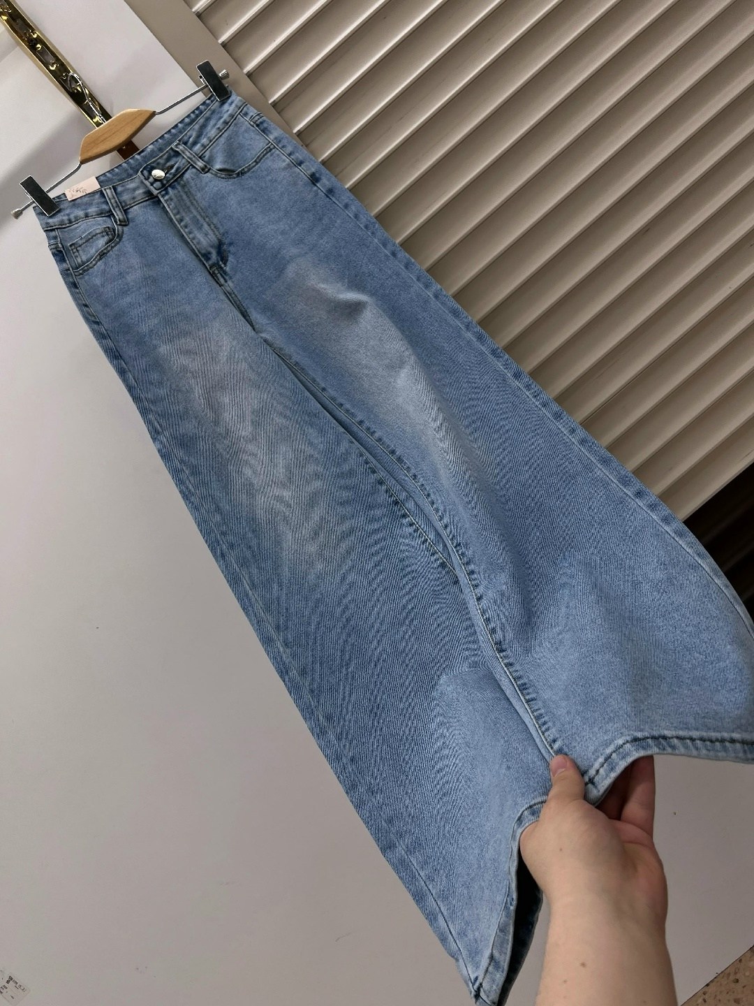 женские джинсы,модные джинсы,джинсы широкие,джинсы,джинсы женские широкие