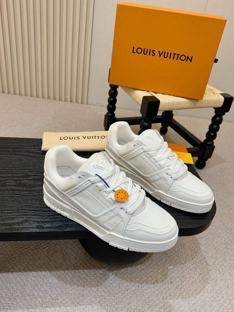louis vuitton кроссовки,кроссовки louis vuitton trainer,louis vuitton женские кроссовки,кроссовки louis vuitton lv trainer,louis vuitton кроссовки мужские
