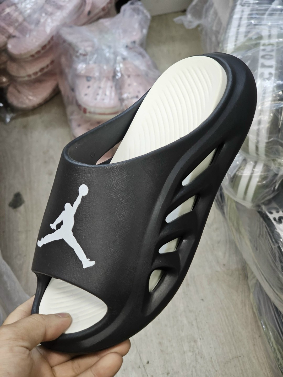 шлепки мужские,сланцы найк джордан мужские,мужские шлепанцы,шлепки air jordan,сланцы джордан мужские