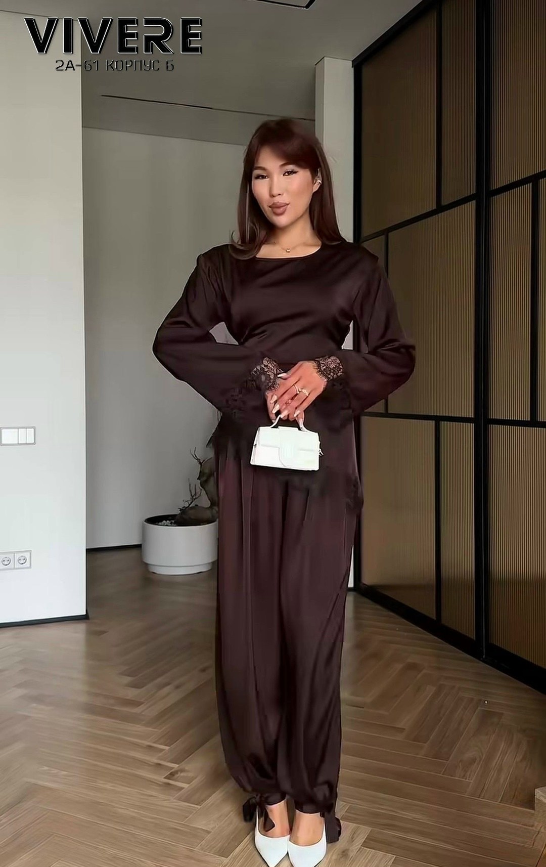 костюм из атласа брючный,стильные наряды,костюм брючный атласный,шелковый костюм,атласные костюмы