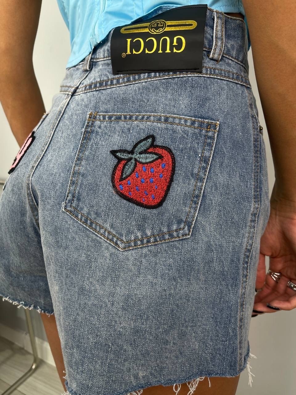 шорты джинсовые женская,женские шорты,блуза,образ с шортами,шорты джинс