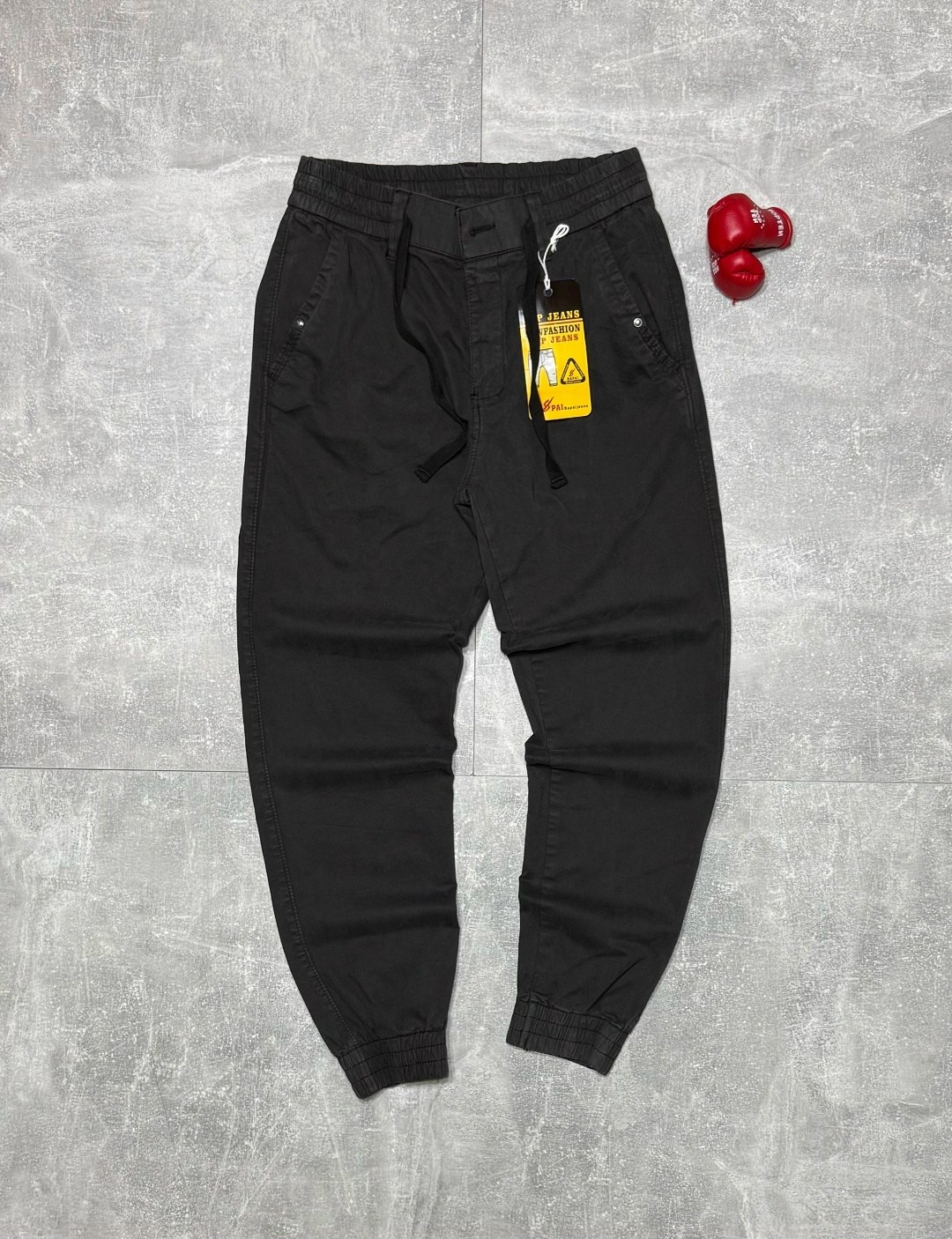 джоггеры джинсы,брюки мужские джоггеры джинсовые hitforma,мужские брюки джоггеры,джоггеры джинсовые,джоггеры черные