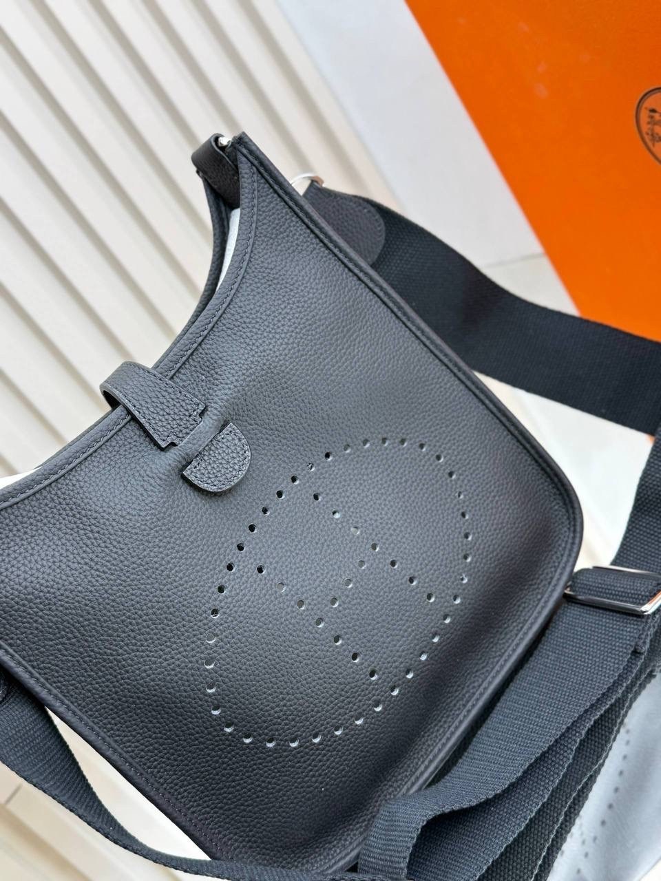 сумка hermes evelyne,hermes сумка,женская сумка hermes,гермес сумка,hermes сумка на плечо