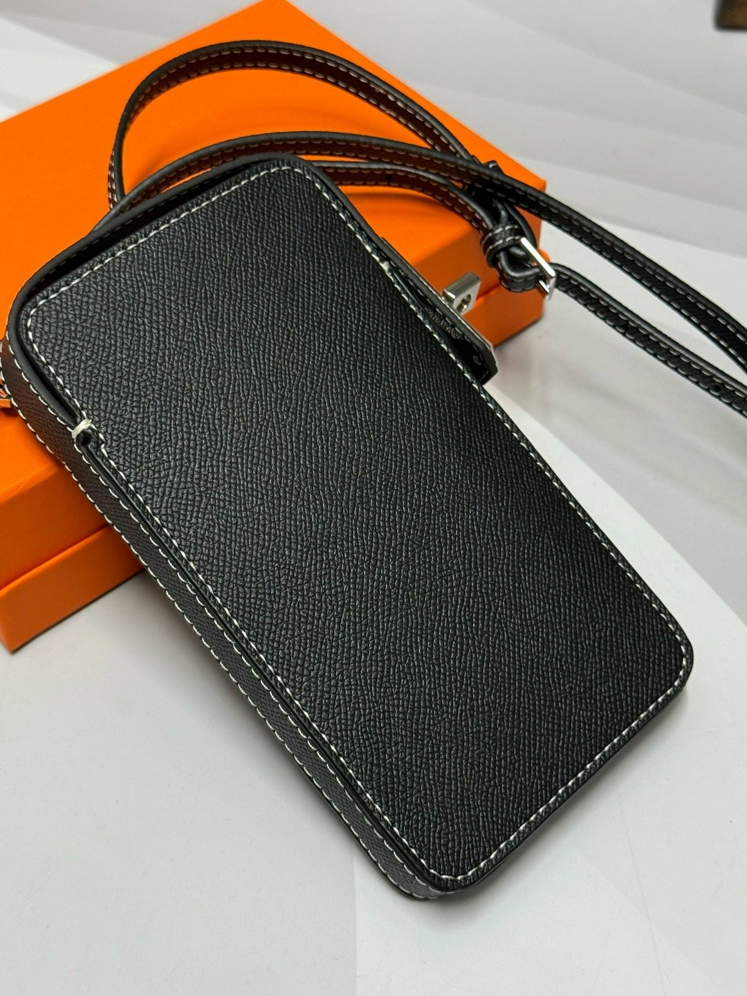 hermes сумка для телефона кошелек клатч,сумка для телефона hermes,сумка женская для телефона hermes,hermes сумка для телефона кошелек клатч astream,сумка hermes