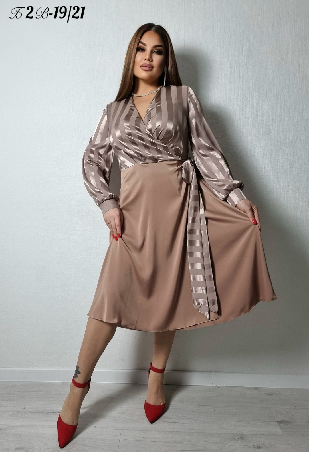 свитшот толстовка оверсайз микки маус со стразами,свитшот оверсайз с принтом "микки маус",свитшот оверсайз namson,свитшот оверсайз с принтом "микки маус" namsun,свитшот женская