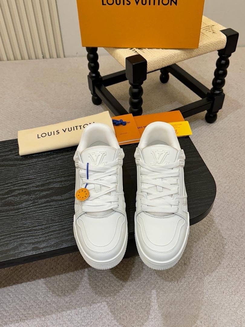 louis vuitton кроссовки,кроссовки louis vuitton trainer,louis vuitton женские кроссовки,кроссовки louis vuitton lv trainer,louis vuitton кроссовки мужские