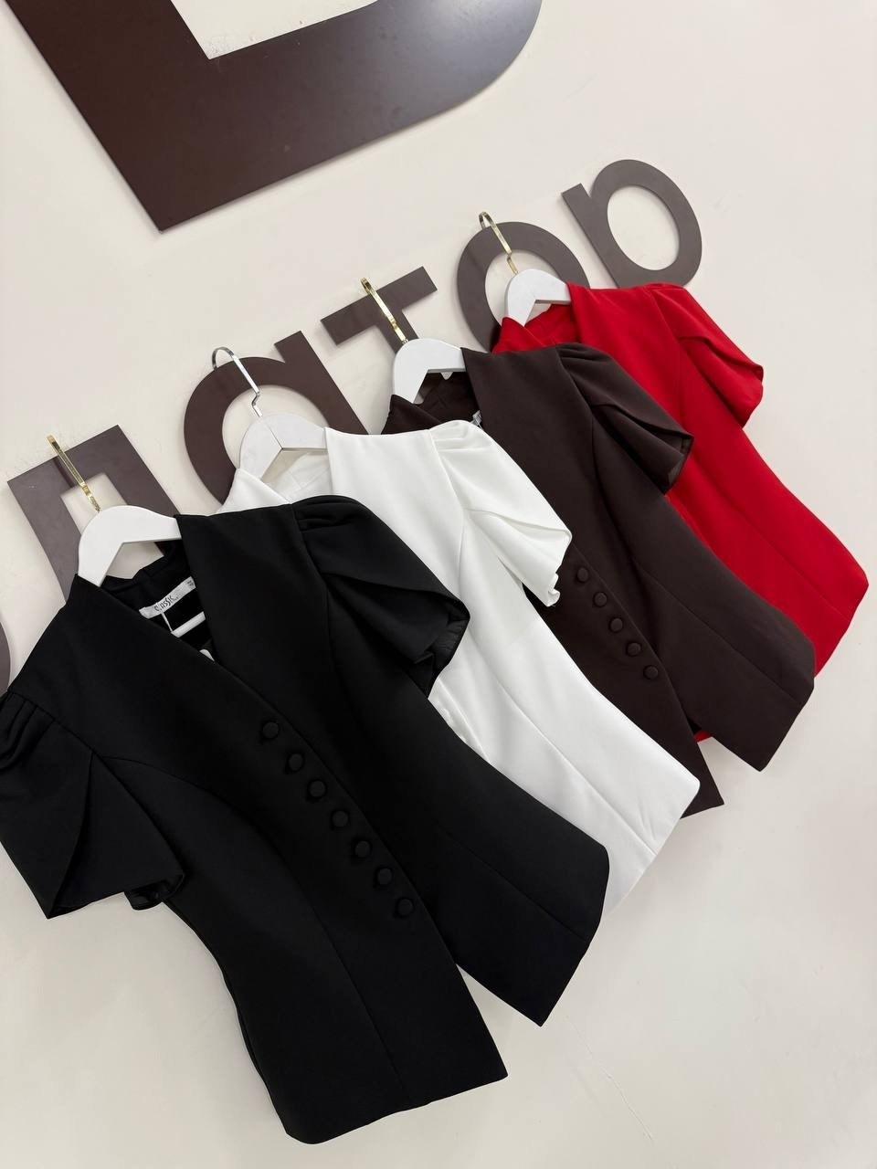 жакет,стильный жакет,женский костюм,жакет красный,женские жакеты