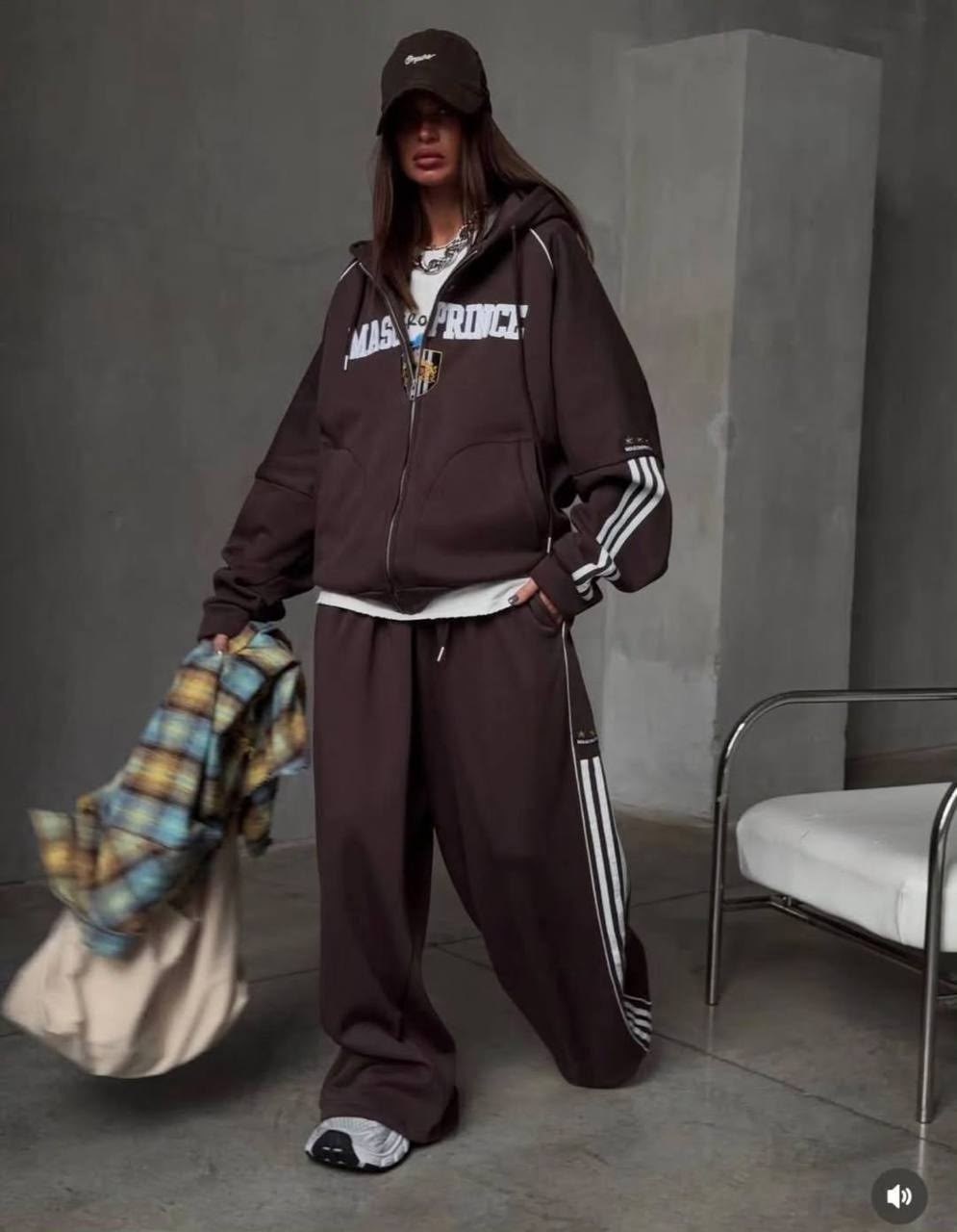 стильные костюмы,спортивный костюм женский,спортивный костюм,женский костюм,спортивный костюм спортивные костюмы