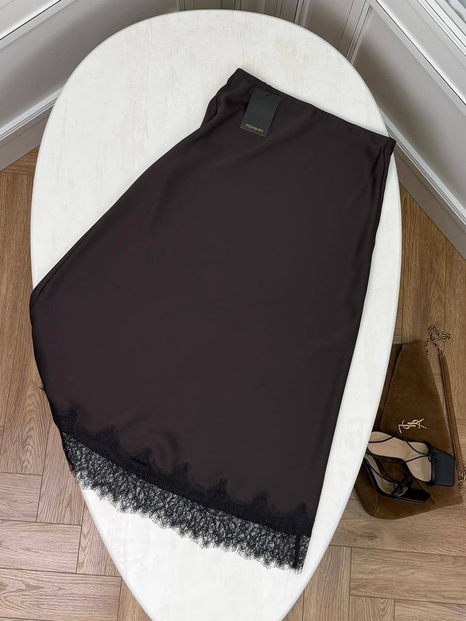 атласная юбка с кружевом,юбка с кружевами,юбка,юбка кружевная,юбки длинные