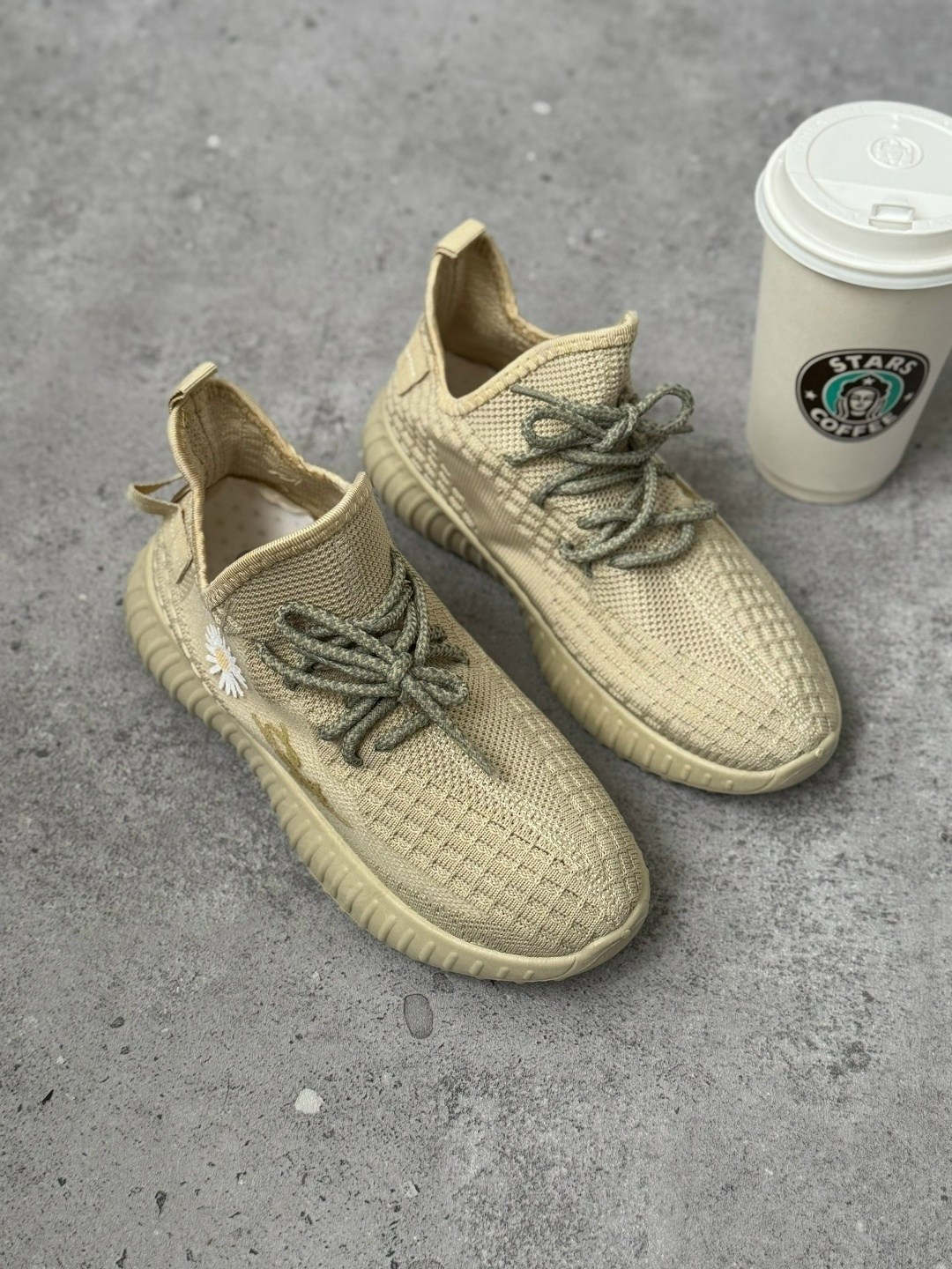adidas yeezy boost 350 v2 sand taupe,женские кроссовки,adidas yeezy boost 350,кроссовки,кроссовки летни