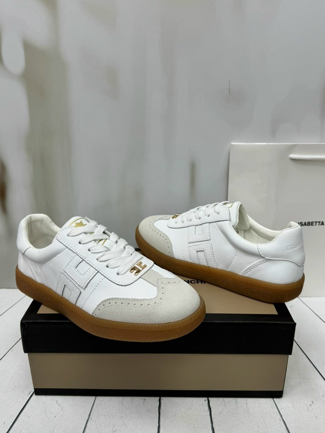 ,кроссовки женскиe,кроссовки hogan,кроссовки женские мужские,модные кроссовки