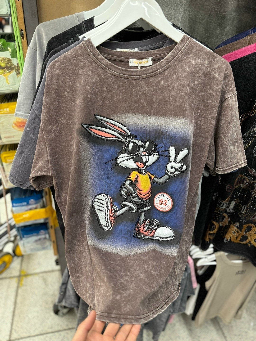 футболка варенка оверсайз с принтом bugs bunny,футболка варенка с принтом оверсайз,футболка вареная оверсайз принтом зайчик,футболка варенка