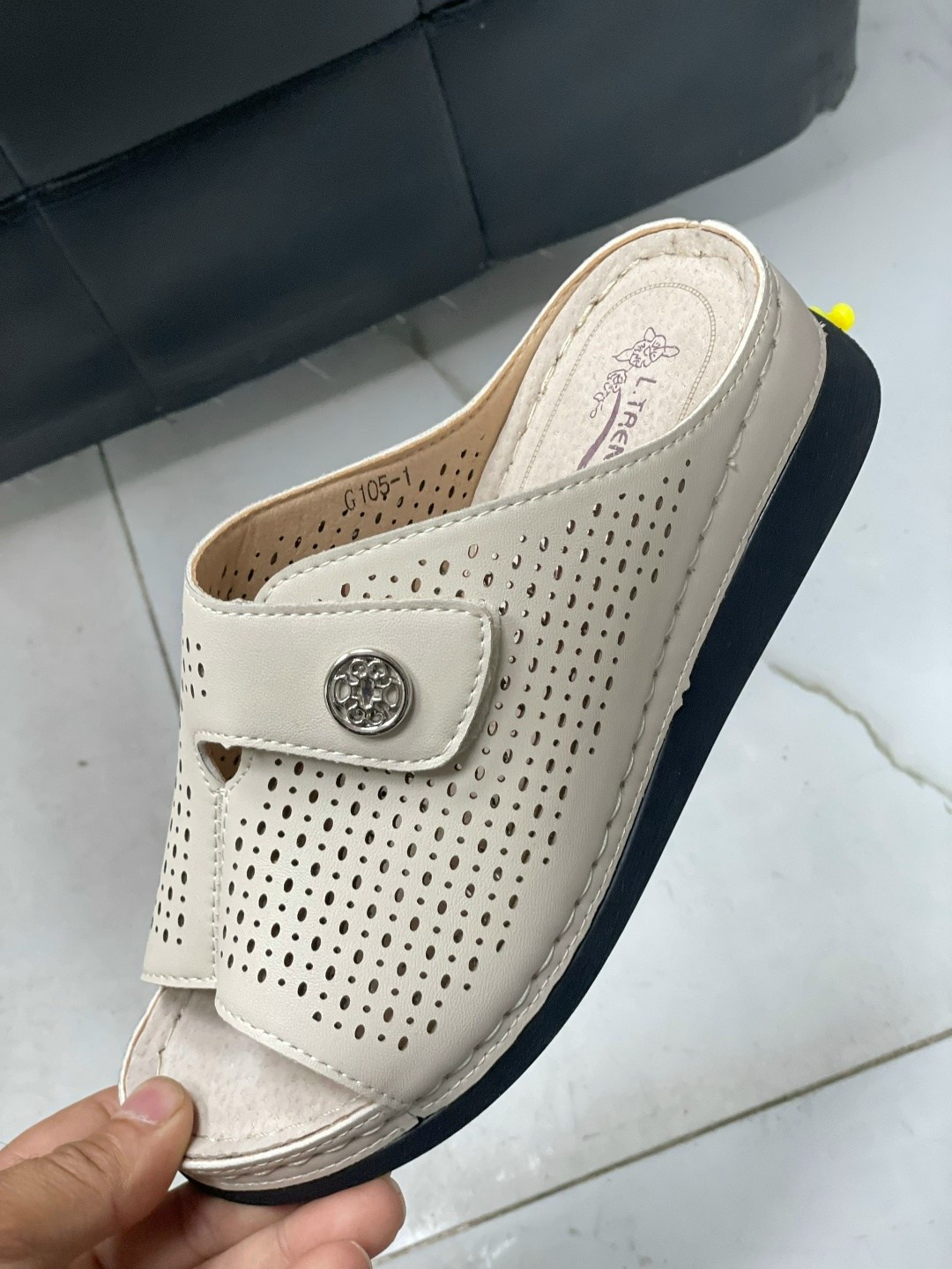 ,женские шлепанцы,женская ,женские сабо,сабо с перфорацией