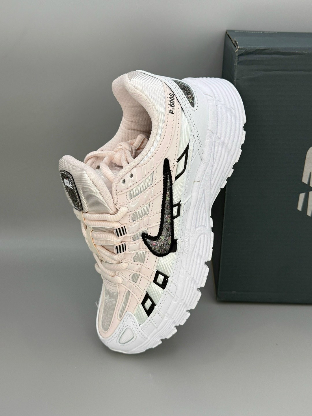 кроссовки nike,женские кроссовки nike,nike p 6000,кроссовки,женские кроссовки