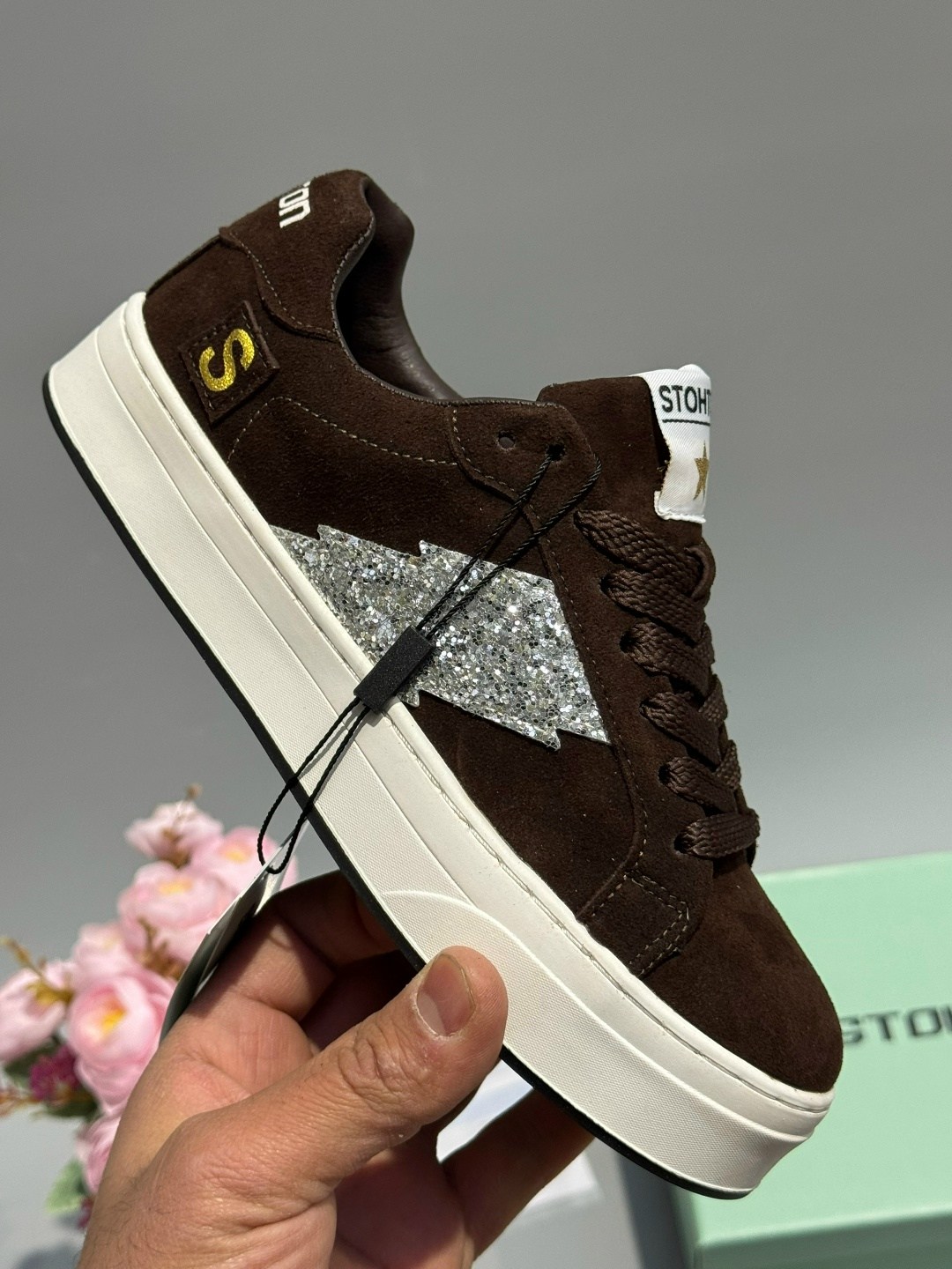 ,кроссовки замш,женские кроссовки, женская,кеды golden goose