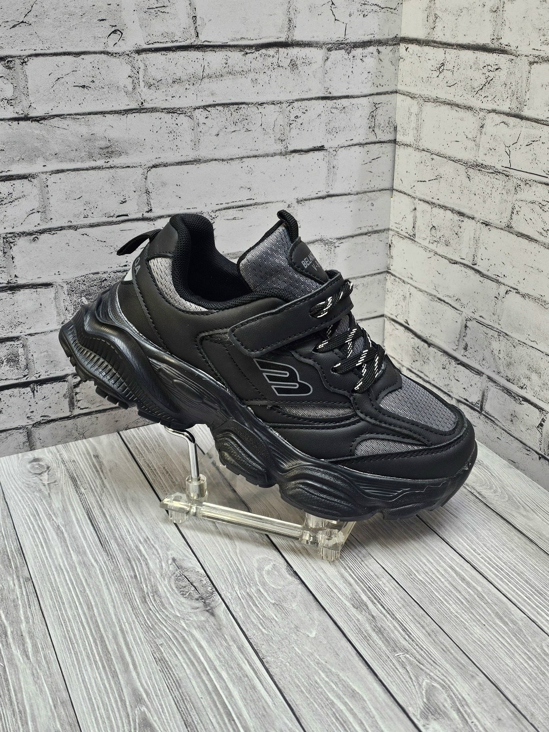 кроссовки женскиe,,массивные кроссовки,кроссовки,кроссовки мальчику