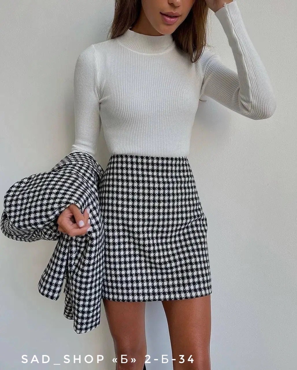 твидовый костюм,костюм(пиджак и юбка),твидовый костюм с мини юбкой,костюм пиджак и юбка шерсть гусиная лапка,твидовый костюм с юбкой