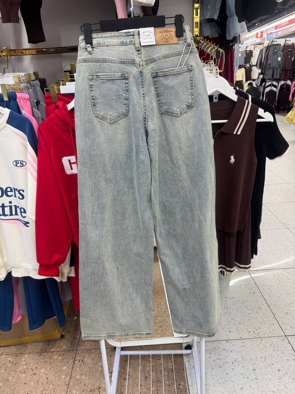 джинсы широкие,женские джинсы,брюки джинсы,джинсы,джинсы женские прямые