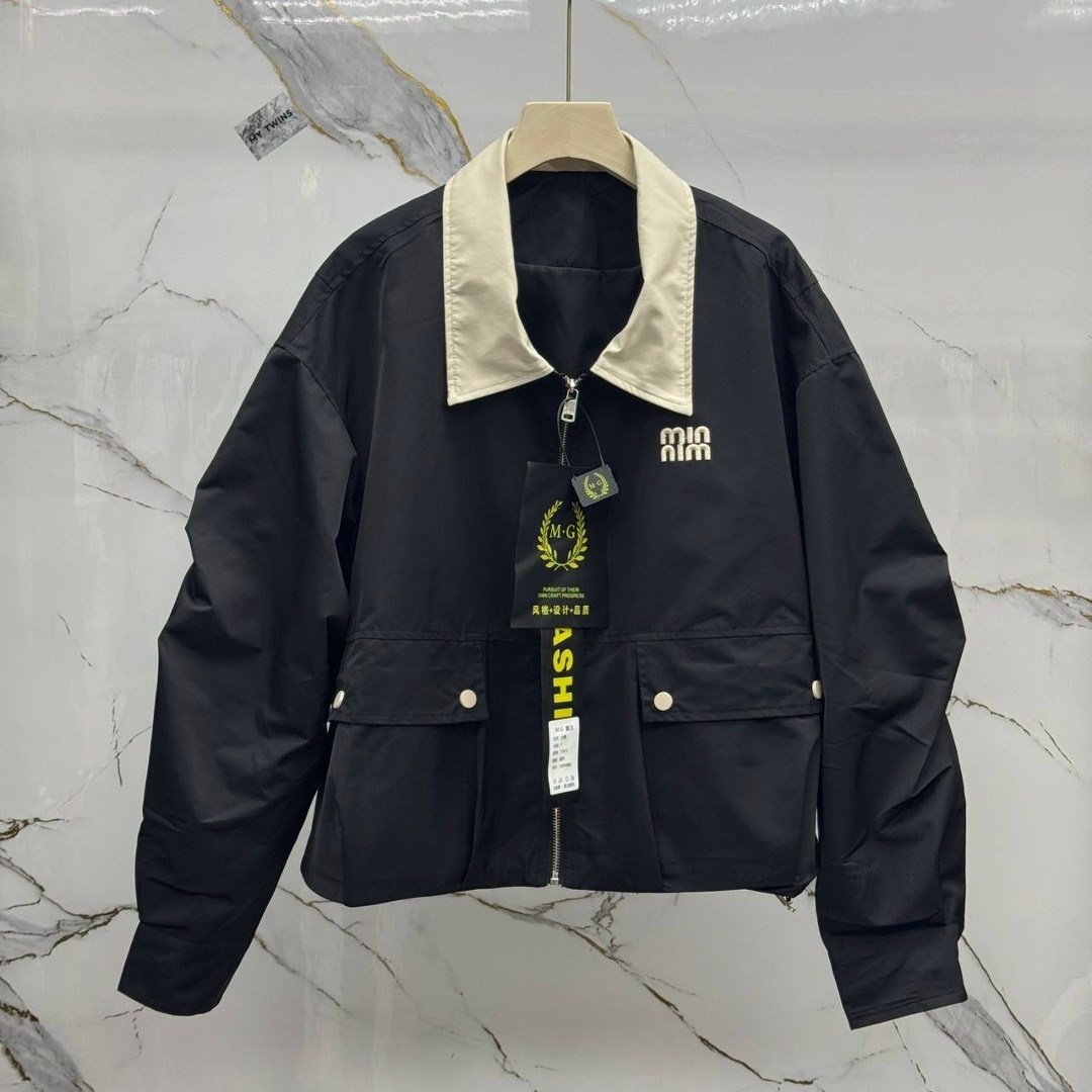 куртка,куртка бомбер,женская куртка,легкая куртка,короткая куртка