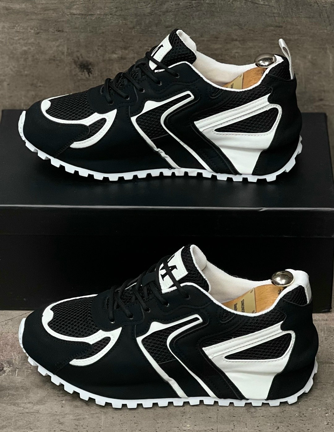 ,кроссовки женскиe,спортивные кроссовки,модные кроссовки,повседневные кроссовки