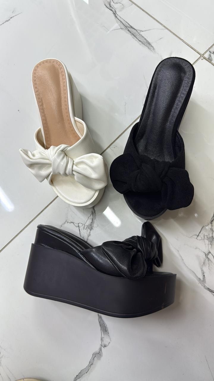 ,босоножки на каблуках,замшевые босоножки, босоножки,сандалии на каблуке