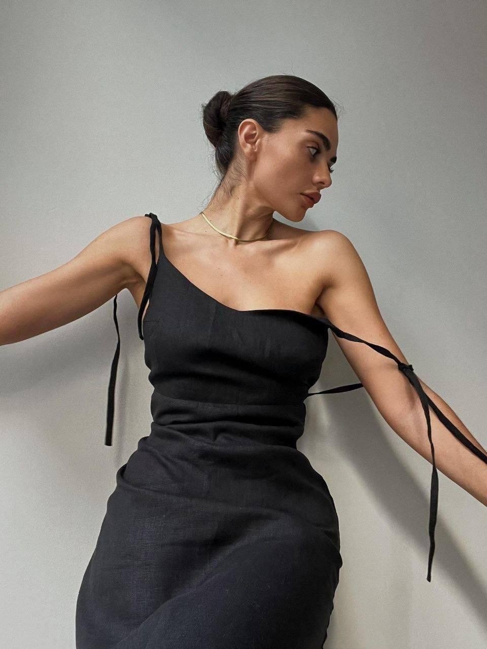 платье на бретелях,платье на шнуровке черное,сарафан с открытой спинкой,платья,платье сарафан