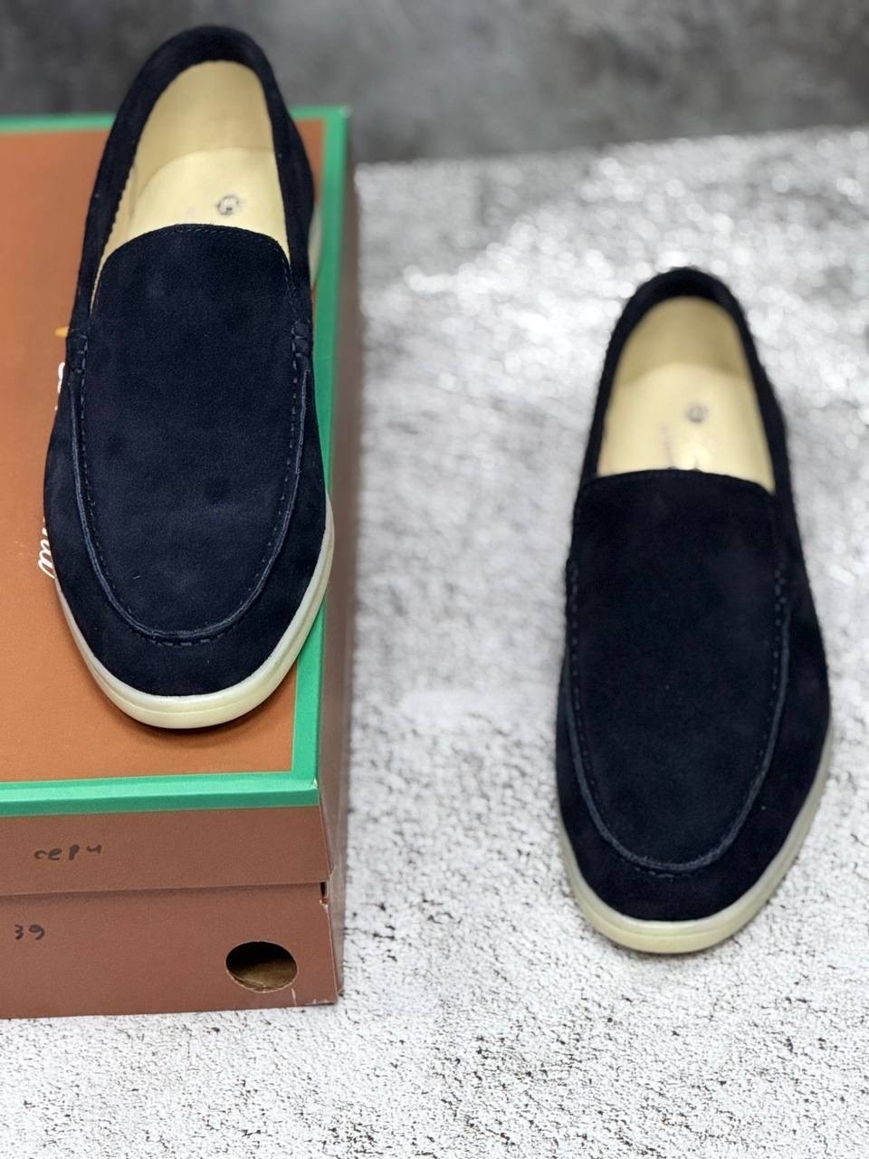 лоферы замшевые loro piana,лоферы loro piana мужские,лоферы loro piana,мужские замшевые лоферы loro piana summer walk grey,лоферы loro piana summer walk