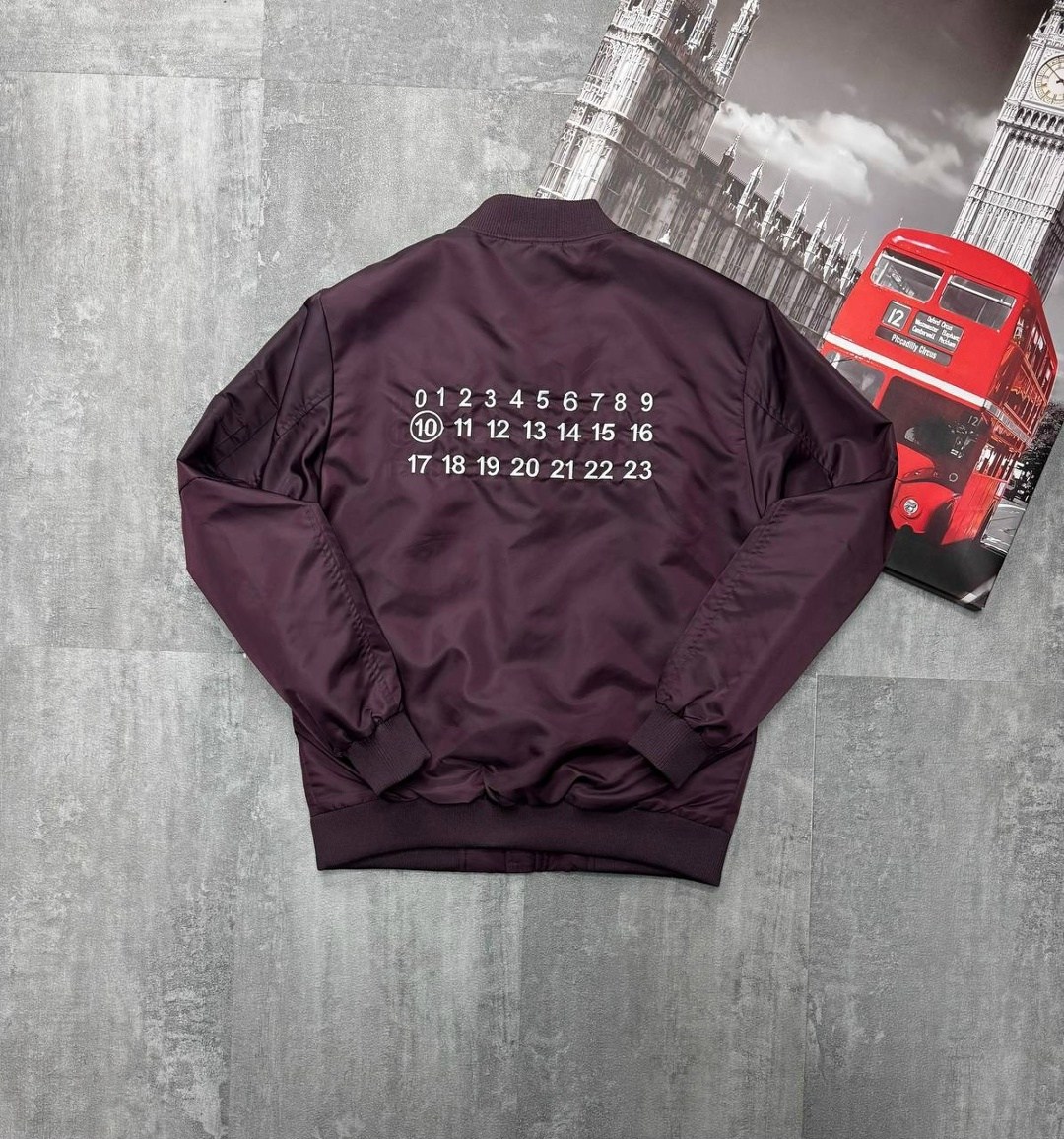 куртка бомбер,мужская куртка бомбер,мужская демисезонная куртка,легкая куртка,бордовый бомбер