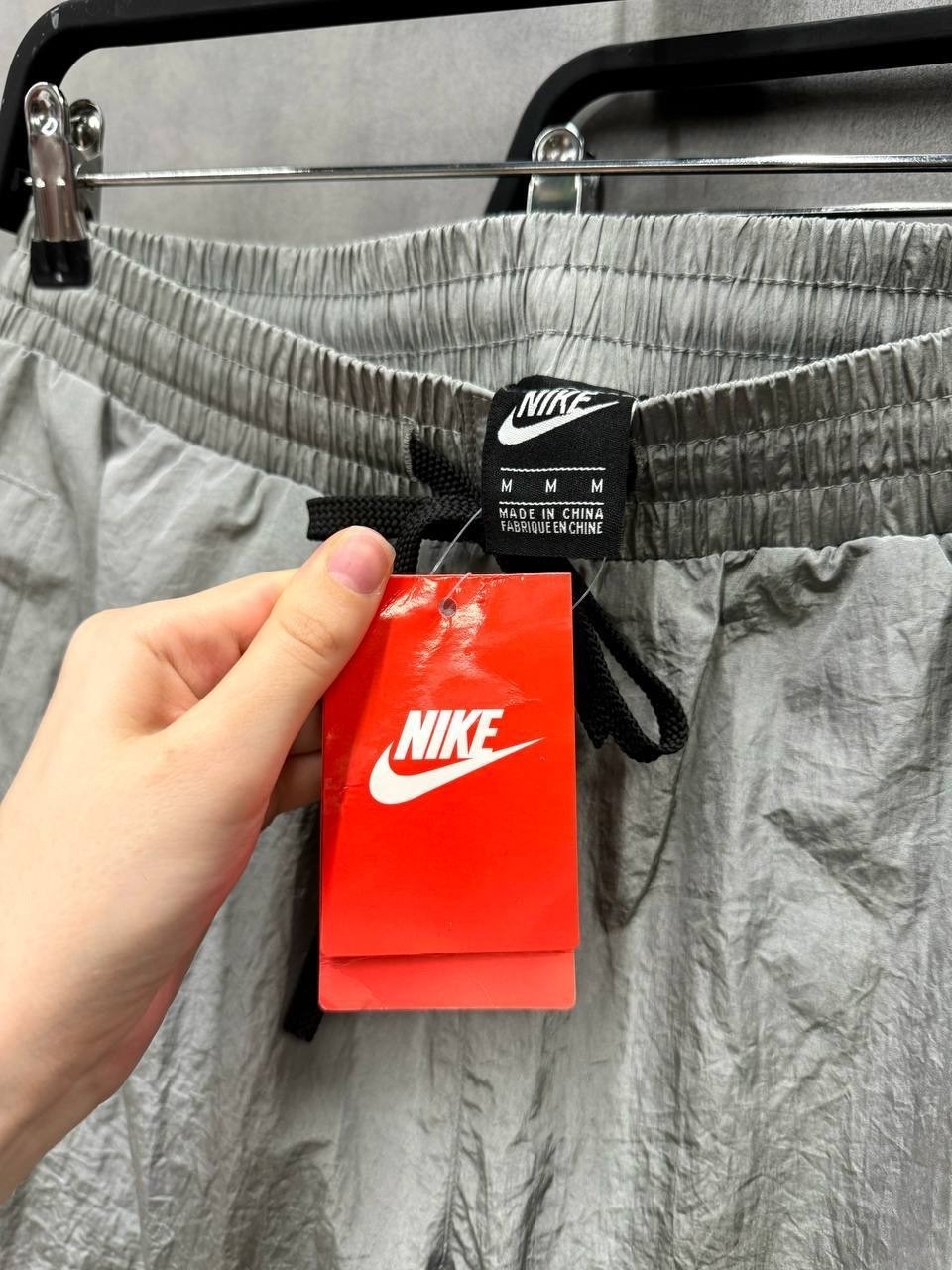 мужские спортивные брюки nike,брюки мужские nike,брюки спортивные nike,nike штаны swoosh woven,спортивные штаны nike