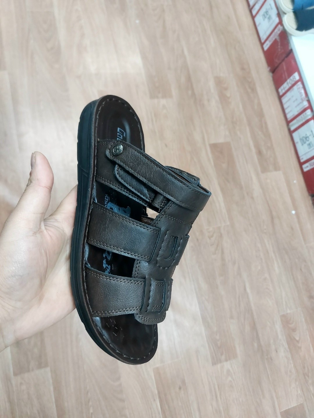 шлепанцы мужские кожаные,шлепанцы мужские,мужские шлепки,мужская сандалия,шлепанцы мужские летние