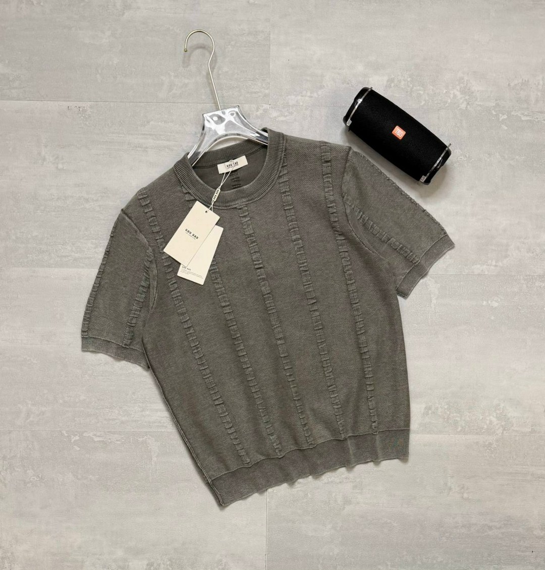 мужская футболка,трикотажный джемпер,мужские джемпера,джемпер,футболки брендовые