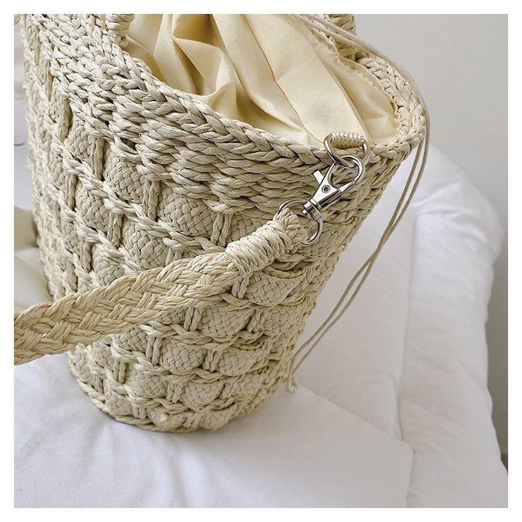 плетеная сумка,плетеная сумочка,плетеная соломенная сумка,сумка женская соломенная,соломенная сумка