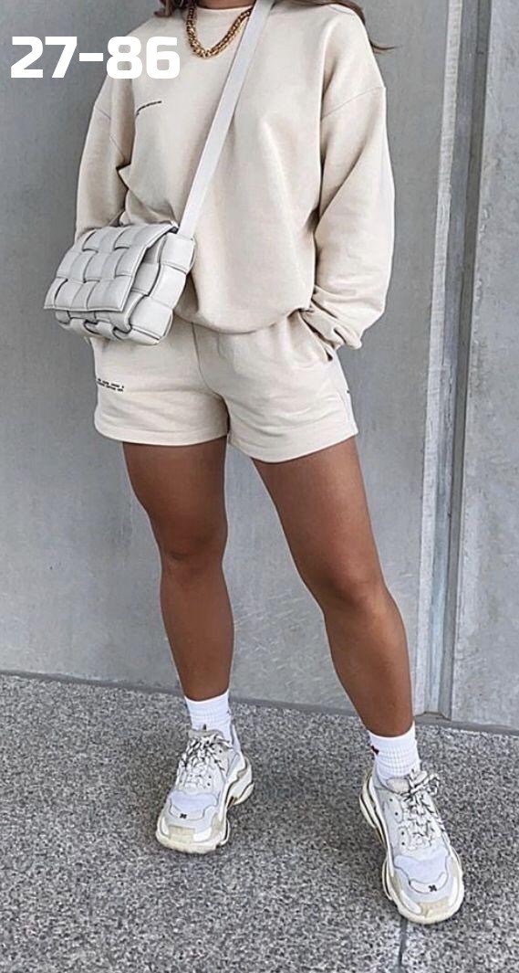 стильный свитшот,свитшот повседневный,стильные наряды,костюм женский