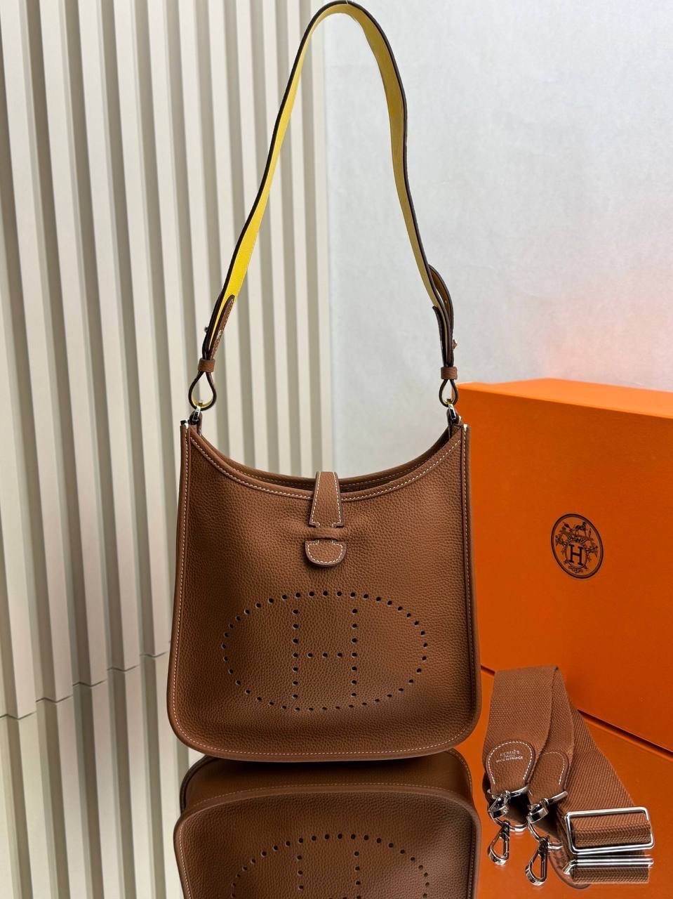 сумка hermes evelyne,hermes сумка,женская сумка hermes,гермес сумка,hermes сумка на плечо