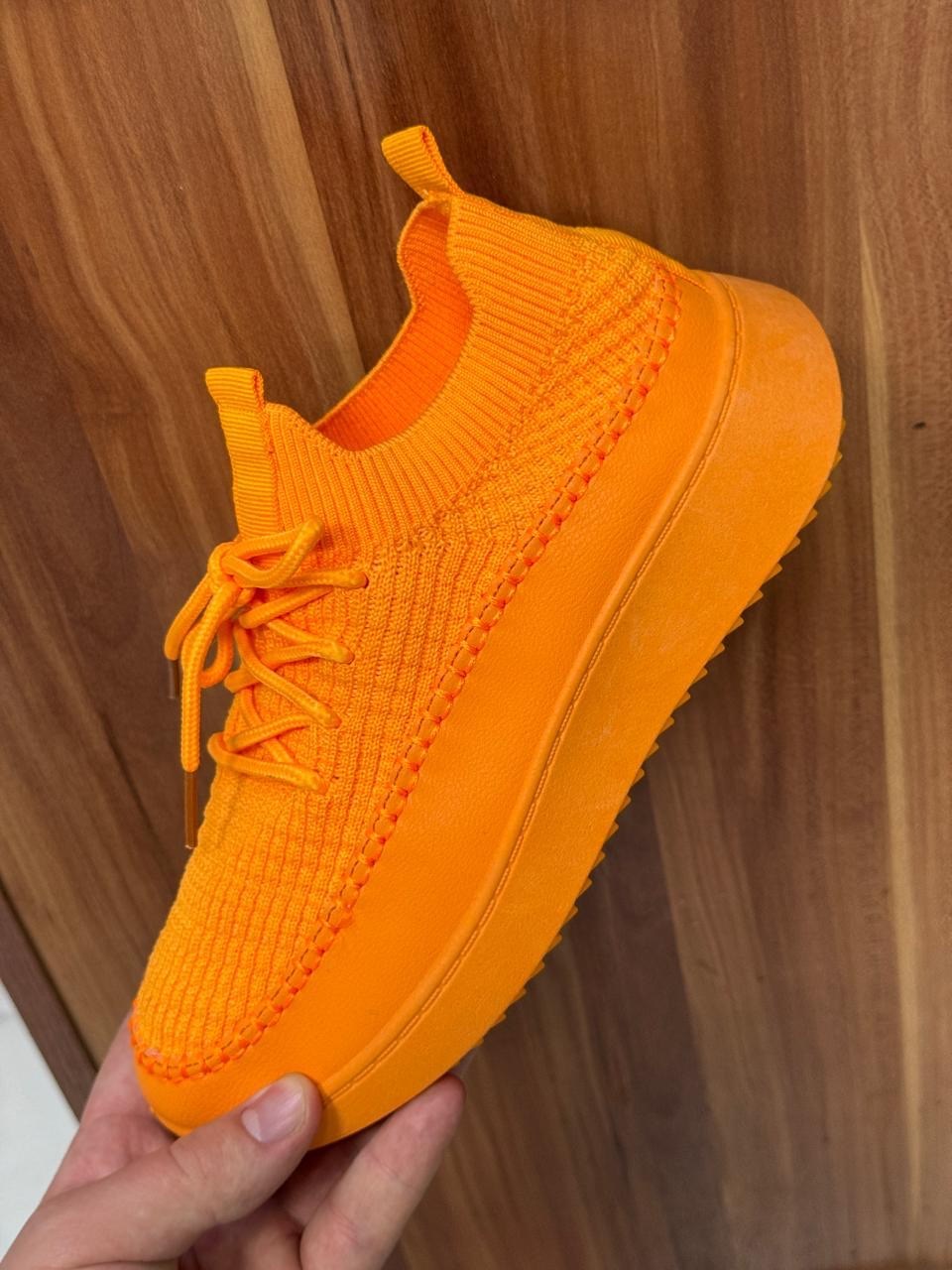 ,женские кроссовки,кроссовки изики женские,белые кроссовки,текстильные кроссовки женские летние