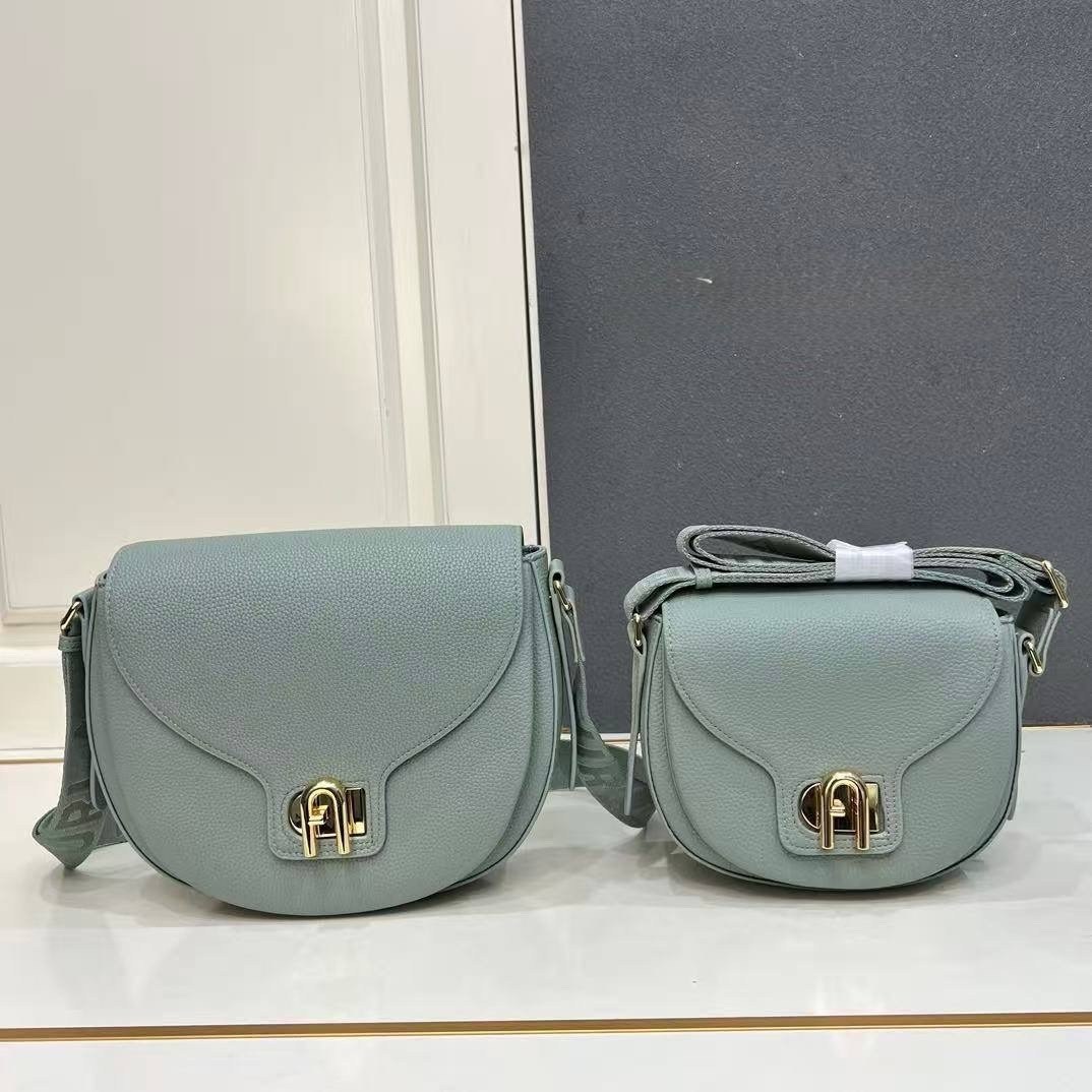 сумка,сумки для женщин,женская сумка,сумка burberry,сумочка