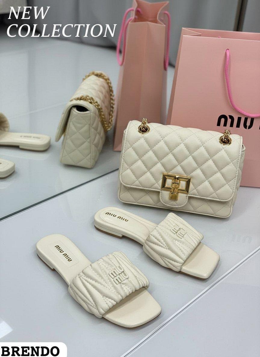 ,шлепанцы женские,тапочки модные,шлепанцы стильные,шлепки женские