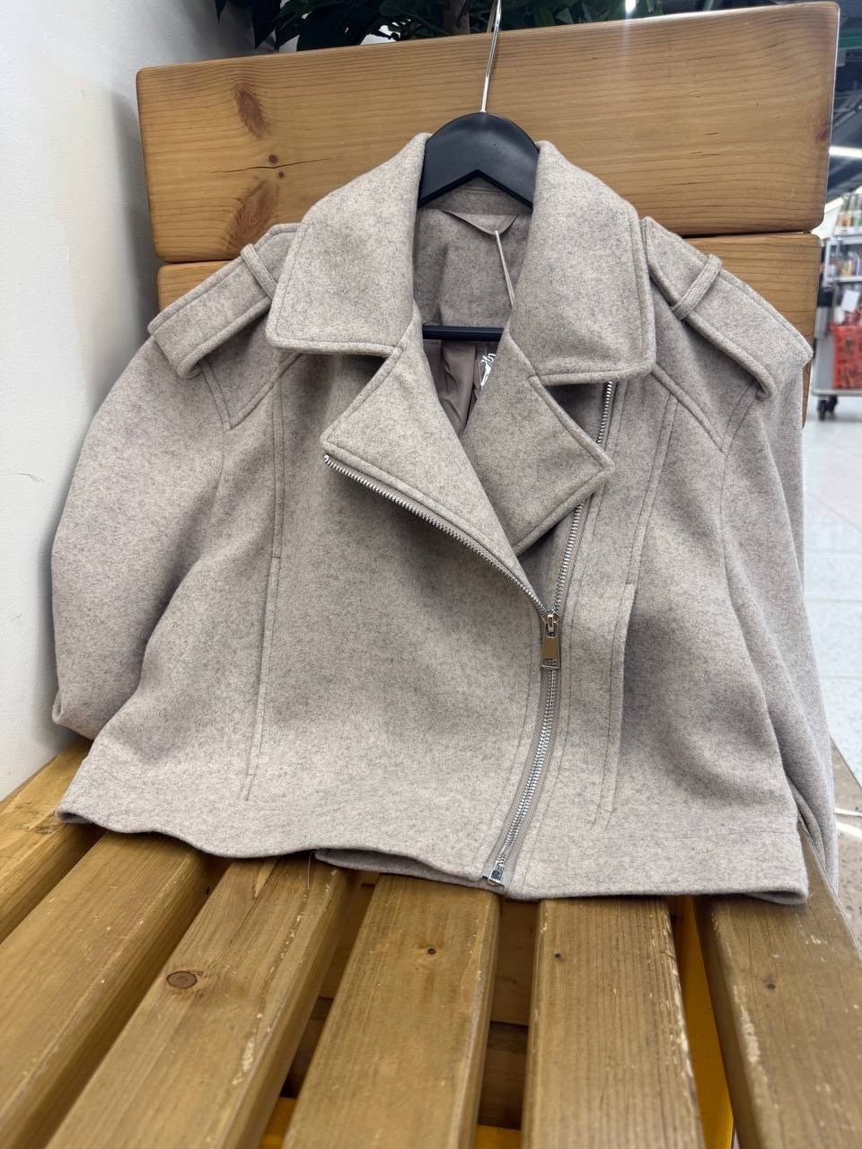 куртка женская,куртка косуха,короткая куртка,пальто косуха,куртка косуха женская