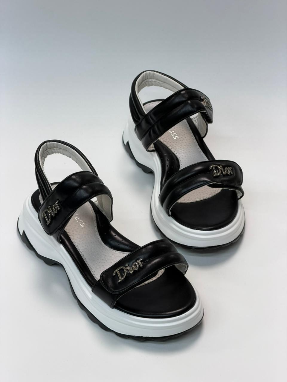 босоножки для девочек,,стильные босоножки,детские босоножки,летние босоножки