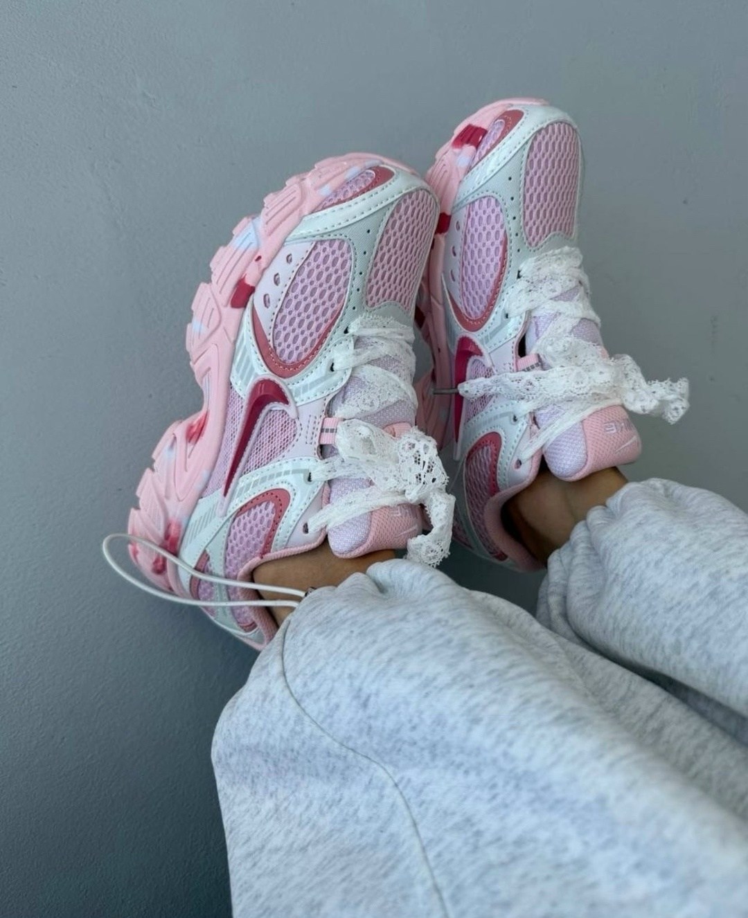 кроссовки nike женские,кроссовки,кроссовки nike,кроссовки nike zoom vomero 5,женские кроссовки