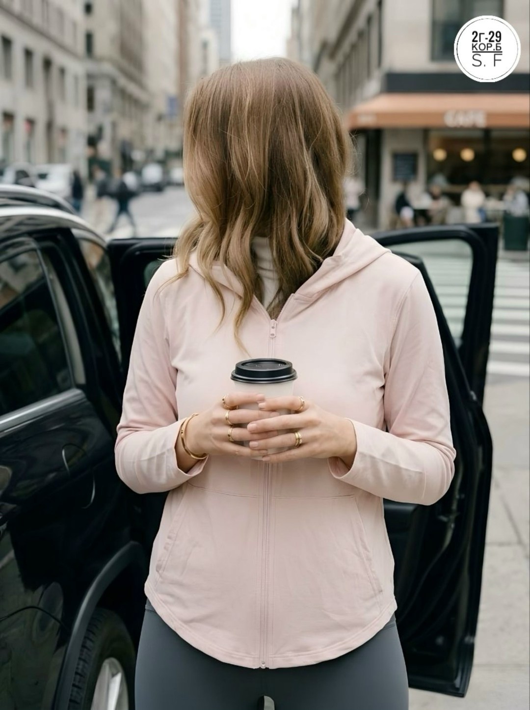 повседневная куртка,толстовка женская,женская куртка,куртка с капюшоном,демисезонная женская куртка