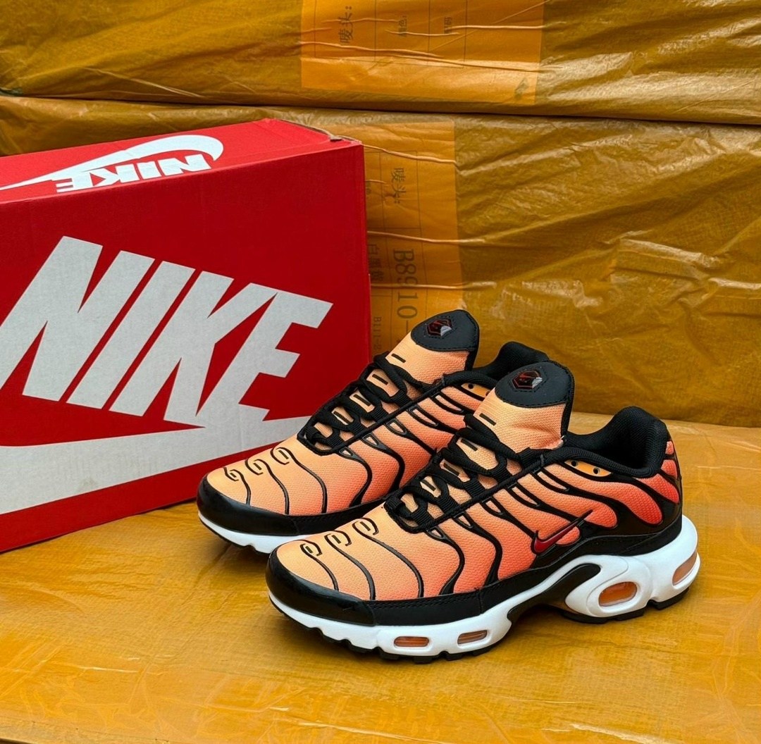 кроссовки nike air max plus tn,nike air max plus tn,nike tn plus orange,nike air max tn plus оранжевые,nike air max plus tn orange
