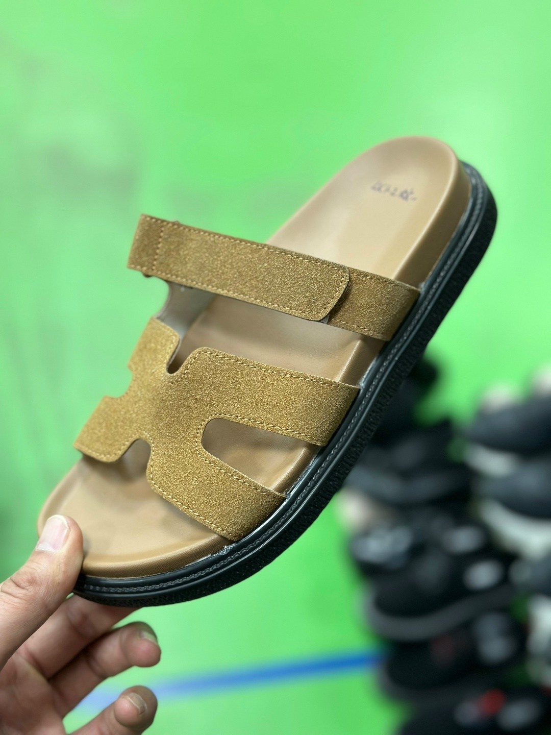 шлепанцы gucci,шлепки гуччи мужские,шлепанцы женские,,тапочки модные