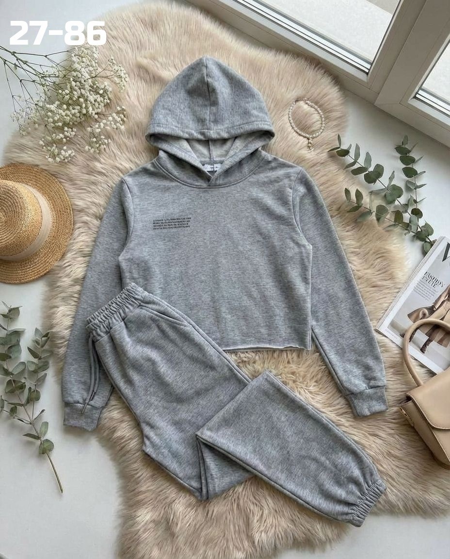 спортивный женский костюм,теплый спортивный костюм на флисе,костюм на флисе женский,женский костюм,костюм спортивный женский костюм спортивный