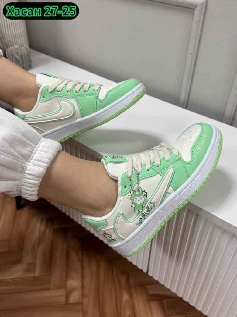 кроссовки,кроссовки женскиe,классные кроссовки,оригинальные кроссовки,стильные кроссовки